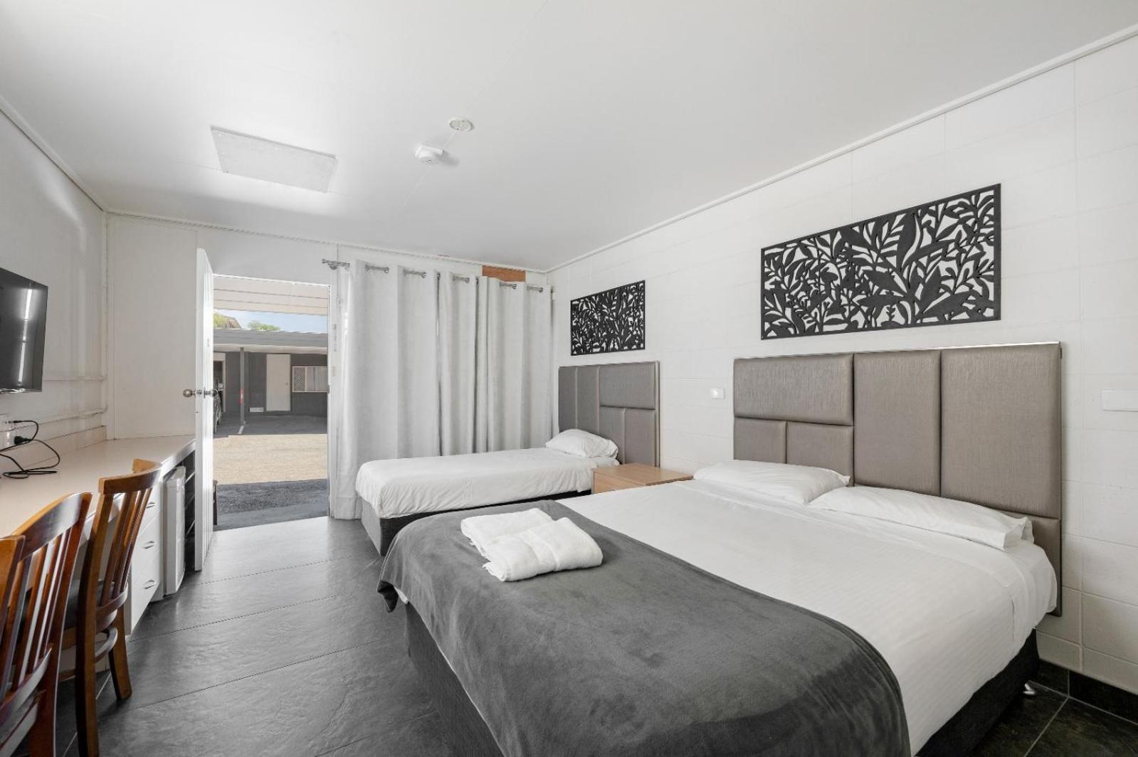 Gladstone Cbd Motel Экстерьер фото