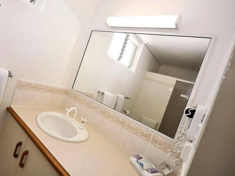 Gladstone Cbd Motel Экстерьер фото